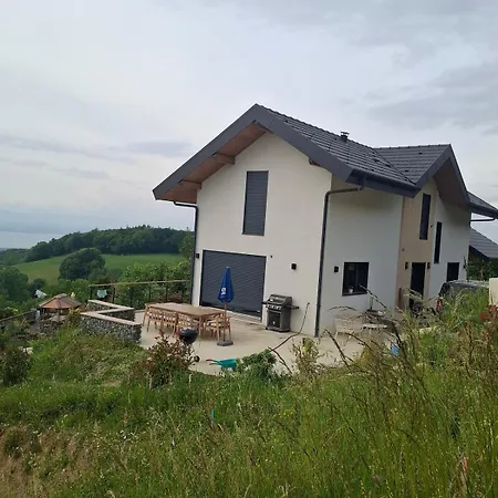 Villa Neuve Vue Exceptionnelle Sur Le *