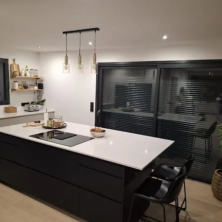 Neuve Vue Exceptionnelle Sur Le Villa